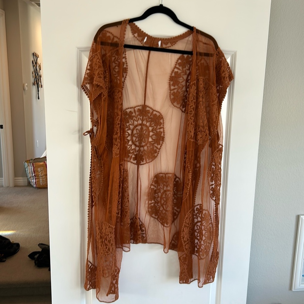 Shyanne lace long knit kimono